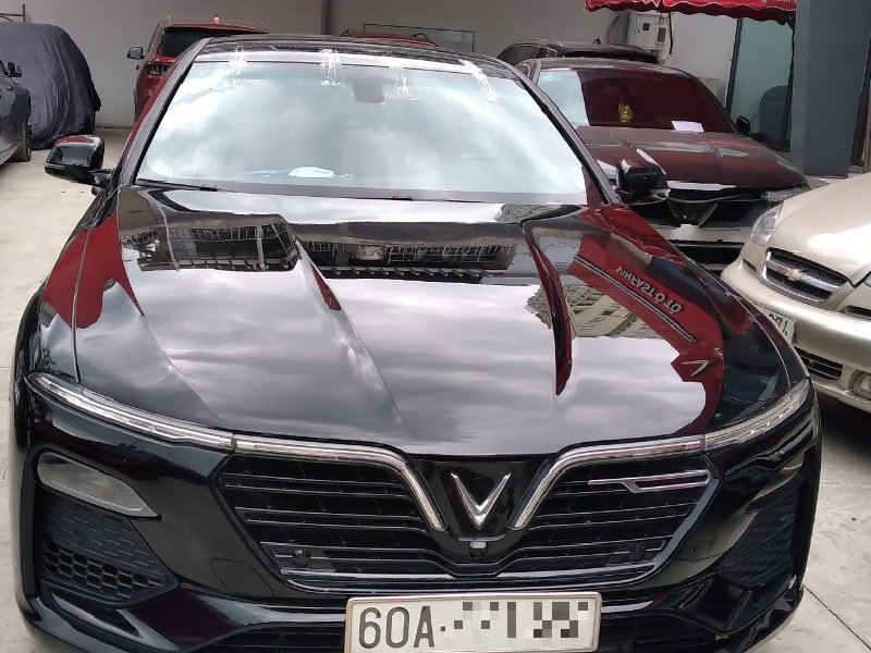 *thay kính chắn giá tận nơi