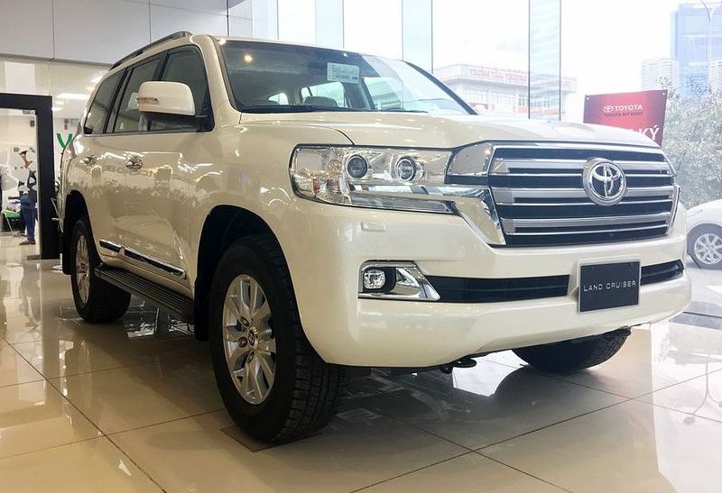 Chuyên THAY KÍNH XE ô tô tận nơi